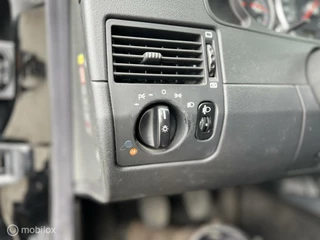 Chrysler Crossfire Chrysler Crossfire  3.2L V6 Slechts 69.000KM! Xenon|Carplay| - afbeelding nr 18