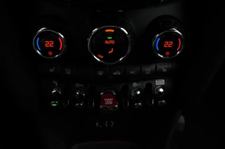 MINI Cooper Mini Mini 1.5 Cooper Chili Serious Business | John Cooper Works Chili Pakket | Keyless Entry | lederen bekleding | Navigatie | Parkeersensoren | verwarmde voorstoelen - afbeelding nr 37