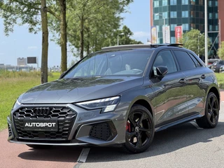 Audi A3 Audi A3 Sportback 45 TFSI e S-Line Pano Matrix Sfeerverlichting - afbeelding nr 2