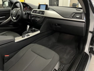 BMW 4 Serie BMW 4 Serie Coupé 420i Business / AUTOMAAT / NAVI / NWE 19 