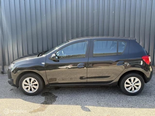 Dacia Sandero Dacia Sandero 0.9 TCe Blackline NWE KETTING/AIRCO/5DRS/NAVI/CRUISE - afbeelding nr 2
