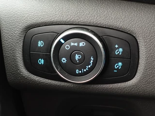 Ford Transit Custom Ford Transit Custom 131pk Automaat L1H1 Parkeersensoren Cruisecontrol Airco Euro6 Bluetooth - afbeelding nr 21