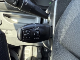 Opel Vivaro - afbeelding nr 18