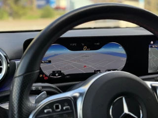 Mercedes-Benz A-Klasse Mercedes-Benz A-klasse 180 Aut. AMG | Camera | Sfeer | Apple Carplay | - afbeelding nr 20