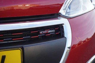 Peugeot 208 Peugeot 208 1.2 PureTech GT-line / 1e eig. / Pano / Trekhaak / Navi / Clima / Carplay / DAB+ - afbeelding nr 7