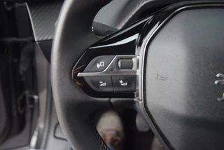 Peugeot 208 Peugeot 208 1.2 PureTech Active Carplay/Airconditioning - afbeelding nr 14