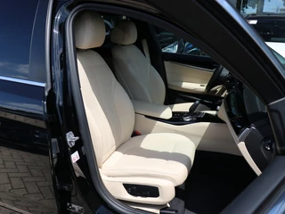 BMW 5 Serie BMW 5 Serie Touring 530e High Executive I Leder I Keyless I Dodehoekdetectie - afbeelding nr 5