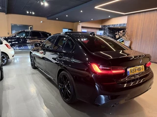 BMW 3 Serie BMW 3-serie 330e High Executive M-Sport LaserLight 12m garan - afbeelding nr 37