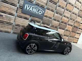 MINI Cooper Mini Mini 2.0 John Cooper Works Essential Anniversary Edi HUD LED Navi Pano - afbeelding nr 20