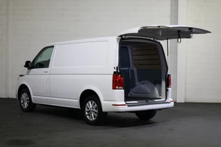 Volkswagen Transporter Volkswagen Transporter 2.0 TDI 150pk Automaat Airco Navigatie Achterklep - afbeelding nr 11