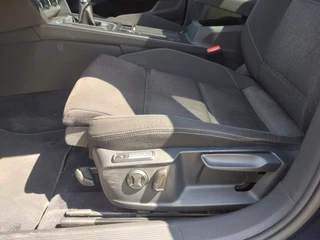 Volkswagen Passat Volkswagen Passat Variant 1.4 TSI Connected S. - afbeelding nr 22