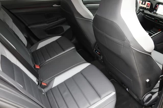 Volkswagen Golf Volkswagen Golf 2.0 TDI 147kW/200PK GTD Pano/Leder/IQ.Light/HK/Camera/Head-up/Elek. stoel/DCC/19