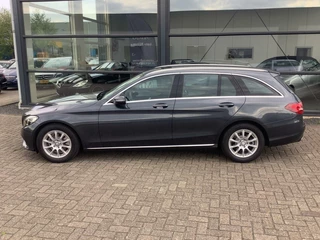 Mercedes-Benz C-Klasse Mercedes C-klasse Estate 180 automaat, navi, camera, cruise, led verlichting - afbeelding nr 17