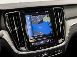 Volvo S60 Volvo S60 2.0 Recharge T6 AWD Inscription 391Pk Automaat (APPLE CARPLAY, GROOT NAVI, STUUR/STOELVERWARMING, MEMORY SEATS, LEDER, CAMERA, ADAPTIVE CRUISE, KEYLESS, LANE ASSIST, NIEUWSTAAT) - afbeelding nr 30