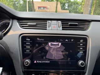 Škoda Octavia Škoda Octavia Combi 1.6 TDI Greentech Clever Edition Lichtmetalen velgen/Cruise Control/Parkeersensoren - afbeelding nr 25