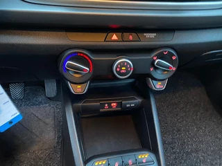 Kia Rio - afbeelding nr 24