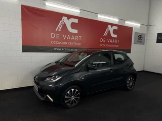 Toyota Aygo Toyota Aygo 1.0 VVT-i x-play - NAVI/AIRCO/CAMERA/LED/NAP - afbeelding nr 1