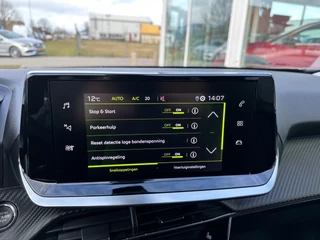 Peugeot 2008 Automaat | App Connect - afbeelding nr 30