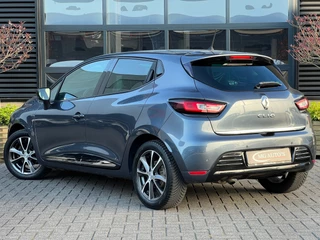 Renault Clio Renault Clio 1.2 TCe Limited | Volledig Onderhouden | Navigatie | Cruise Control | Climate Control | Stoelverwarming | Parkeersens - afbeelding nr 18