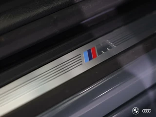 BMW X1 BMW X1 xDr25e M SPORT / PANODAK / HEADUP / TREKHAAK / HK AUDIO / 19