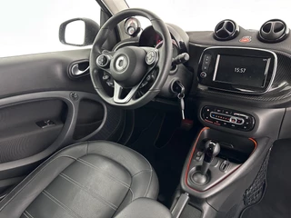 Smart Fortwo Aut. *PANO | FULL-LED | FULL-LEATHER | NAVI-FULLMAP | CAMERA | BRABUS-WHEELS | AMBIENT-LIGHT | AIRCO | PDC | CRUISE | DAB | CARPLAY | COMFORT-SEATS | 16''ALU* - afbeelding nr 7