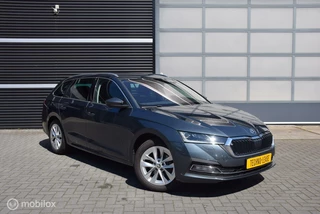 Škoda Octavia Skoda Octavia Combi 1.5 TSI First Edition Apple Carplay ACC - afbeelding nr 4