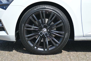 Škoda Superb Skoda Superb Combi 1.4 TSI 218 pk  iV Laurin & Klement PHEV trekhaak - afbeelding nr 12