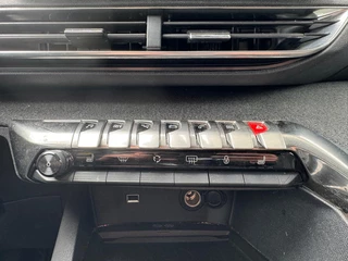 Peugeot 3008 Peugeot 3008 1.2 PureTech Blue Lease Allure|Trekhaak|Camera|Navi|Keyless| - afbeelding nr 26