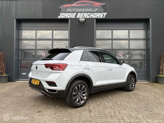 Volkswagen T-Roc Volkswagen T-Roc 1.5 TSI Sport - afbeelding nr 4