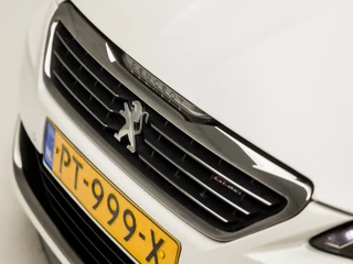 Peugeot 308 Peugeot 308 1.2 PureTech GT-line Automaat (NAVIGATIE, CAMERA, KEYLESS, MASSAGE, STOELVERWARMING, CAMERA, SPORTSTOELEN, LEDER/ALCANTARA, GETINT GLAS, NIEUWE APK, NIEUWSTAAT) - afbeelding nr 32