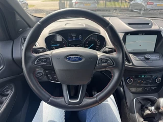 Ford Kuga Ford Kuga 1.5 EcoBoost ST Line / Trekhaak / Camera / Leder&Alcantara / Keyless / 18'' / Navigatie / Getint glas / Xenon / Cruise Control - afbeelding nr 11