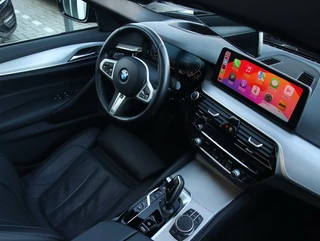 BMW 5 Serie BMW 5-serie Touring 530e High Executive M-sport| Panoramadak | 20inch - afbeelding nr 39