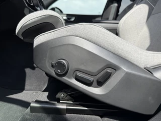 Volvo XC60 Volvo XC60 T8 455PK Recharge Ultra Dark| Full Options ! Luchtvering B&W Sou - afbeelding nr 19