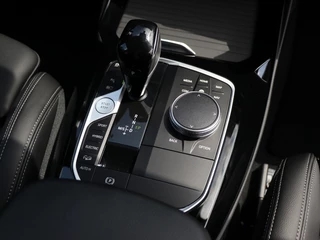 BMW X3 BMW X3 xDrive30e I Leder I Trekhaak I Navi I Dodehoekdetectie - afbeelding nr 13