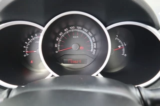 Kia Venga Kia Venga 1.4 CVVT ExecutiveL. | voll.dealer oh. | cruise | navi | nw.bnd - afbeelding nr 7