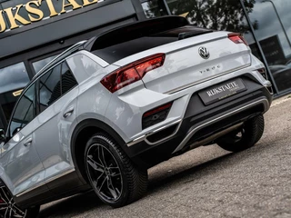 Volkswagen T-Roc Volkswagen T-Roc 1.5 TSI R-Line|PANO|19''|ACC|NAV|CARPLAY - afbeelding nr 30