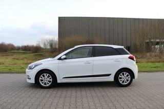 Hyundai i20 Hyundai i20 1.0 T-GDI airco navigatie cruise control dab+ bluetooth camera pdc trekhaak 5-deurs dimmende spiegel - afbeelding nr 10