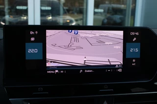 Citroën C4 Citroen C4 1.2 130PK FEEL PACK | NAVIGATIE | HEAD UP DISPLAY | ACHTERUITRIJ CAMERA | APPLE CARPLAY/ANDROID AUTO | LICHTMETALEN VELGEN | PARKEER SENSOREN | CLIMATE CONTROL | AFNEEMBARE TREKHAAK | EXTRA GETINTE ACHTER RUITEN | - afbeelding nr 30