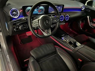 Mercedes-Benz A-Klasse Mercedes A-klasse 180 AMG Matgrijs Sfeerverlichting Carplay - afbeelding nr 14