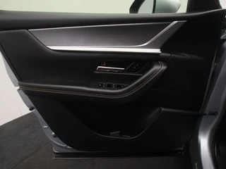 Mazda CX-60 Mazda CX-60 2.5 E-SKYACTIV PHEV Exclusive-Line 4WD automaat | Panorama Pack | Comfort Pack met wegklapbare trekhaak en all-weather banden : dealer onderhouden - afbeelding nr 12