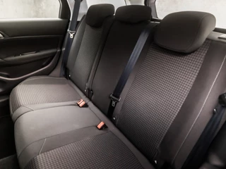 Peugeot 308 (APPLE CARPLAY, GROOT NAVI, CRUISE, SPORTSTOELEN, BLUETOOTH, ARMSTEUN, NIEUWE APK, NIEUWSTAAT) - afbeelding nr 14