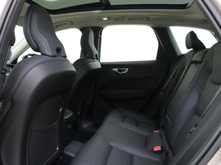 Volvo XC60 Volvo XC60 T6 AWD Plus Dark | Trekhaak | Panoramadak | 360° Camera | - afbeelding nr 9