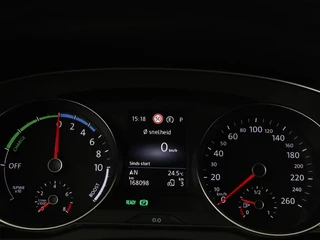Volkswagen Passat Volkswagen Passat 1.4 TSI PHEV GTE | Adaptive cruise | Trekhaak wegklapbaar | Stoelverwarming |  Navigatie | Full LED - afbeelding nr 35