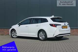 Toyota Corolla Touring Sports Toyota Corolla Touring Sports 1.8 Hybrid Active I Navigatie I 1e Eig. I NL-auto - afbeelding nr 2