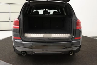 BMW X3 BMW X3 xDrive30e M Sport | Leder | Stoelverwarming |  Camera | Carplay | Sfeerverlichting | DAB | Sportstoelen | Full LED - afbeelding nr 13