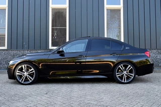 BMW 3 Serie Rijklaarprijs-Garantie Schuifdak Leder Led Navigatie Airco Camera 1e Eigenaar - afbeelding nr 2