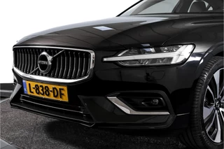 Volvo S60 Volvo S60 2.0 T5 250 PK Intro Edition - Automaat | Dig. Cockpit | Adapt. Cruise | Leder | Elek. bestuurderstoel met geheugen | Stoelverw. | PDC | Camera | NAV + App. Connect | ECC | DAB | Elek. Trekhaak | LM 19