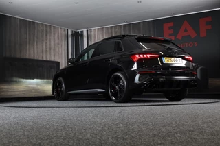Audi A3 Audi A3 Sportback 40 TFSI e RS3 Look / 204 PK / RS Zetels / Cc / Camera / Navi / Open Pano / Digital Cockpit / Led / Pdc / 18 Inch - afbeelding nr 3