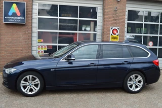 BMW 3 Serie BMW 3 Serie Touring, Pdc, Navigatie, St 320i Corp L Hi Ex - afbeelding nr 2
