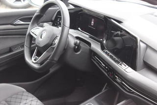 Volkswagen Golf Volkswagen Golf 1.5 eTSI 150pk 7-DSG R-Line Business - afbeelding nr 32